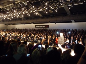 The crowd of London Fashion Week  © Branding Styles